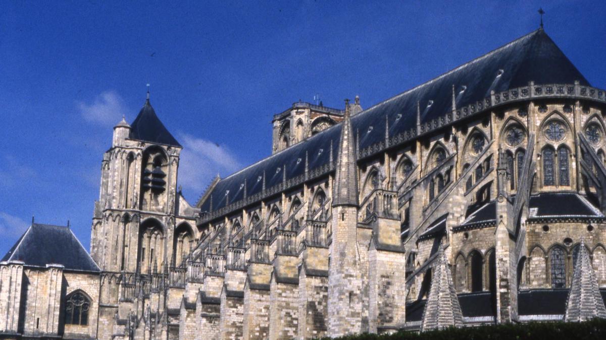 Bourges 18 4745